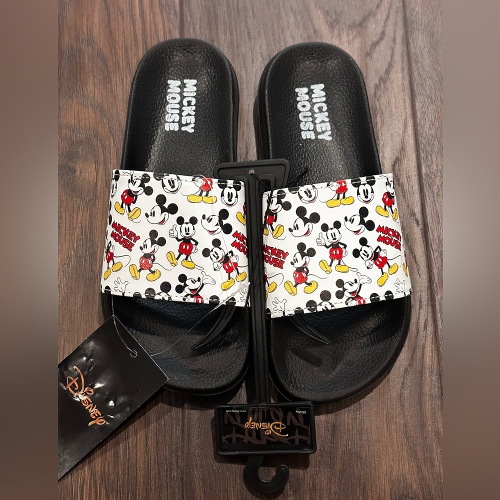 New ladies Mickey Mouse Sandals - NWT